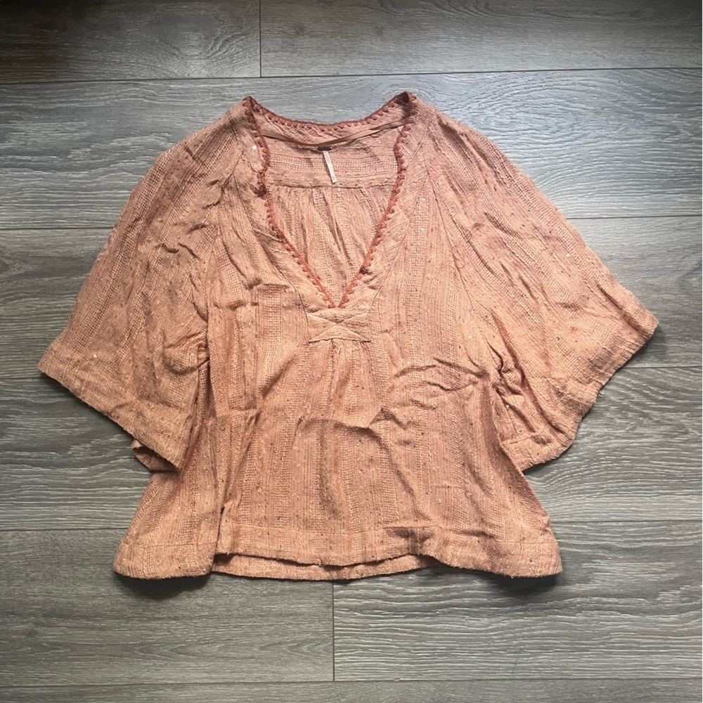 Free People Peach Metallic Deep V Neck Short Sleeve Peasant Top Size XS Autumn